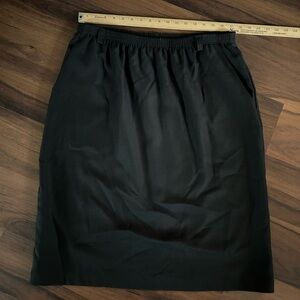 Vintage Classic Collection Skirt Womens 20 Black Made in USA Midi Polyester